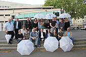 Ziel erreicht: Gruppenfoto vor dem Café Hausboot