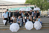 Ziel erreicht: Gruppenfoto vor dem Café Hausboot
