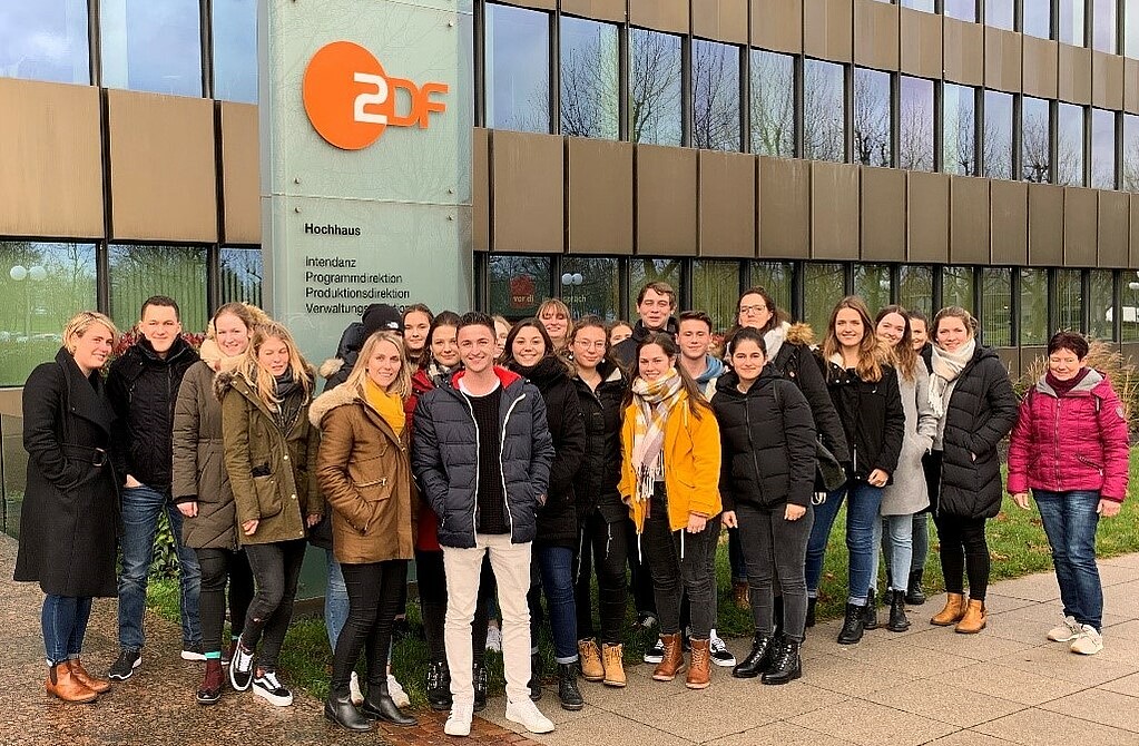 Gruppenfoto Exkursion ZDF