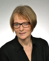 Prof. Dr. Elke Raum Portrait Prof. Dr. Elke Raum